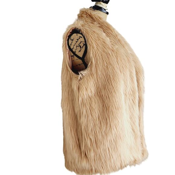 BCBGeneration Blush Shaggy Faux Fur Vest Shawl Collar BOHO Vegan Size S Coastal - Picture 4 of 8